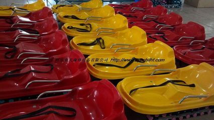 廣州樂歡天滑草器材專業制作與廠家報價